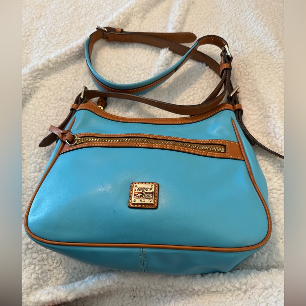 Dooney & Bourke sky blue crossbody